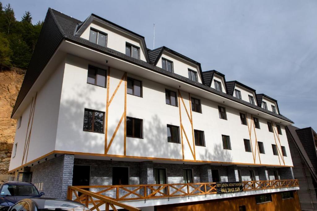 Apartman Kod Gondole Vila Bela Reka Aparthotel Brzece Exterior photo